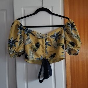 👙re:named off shoulder s/s print crop top blouse with front tie and back zip